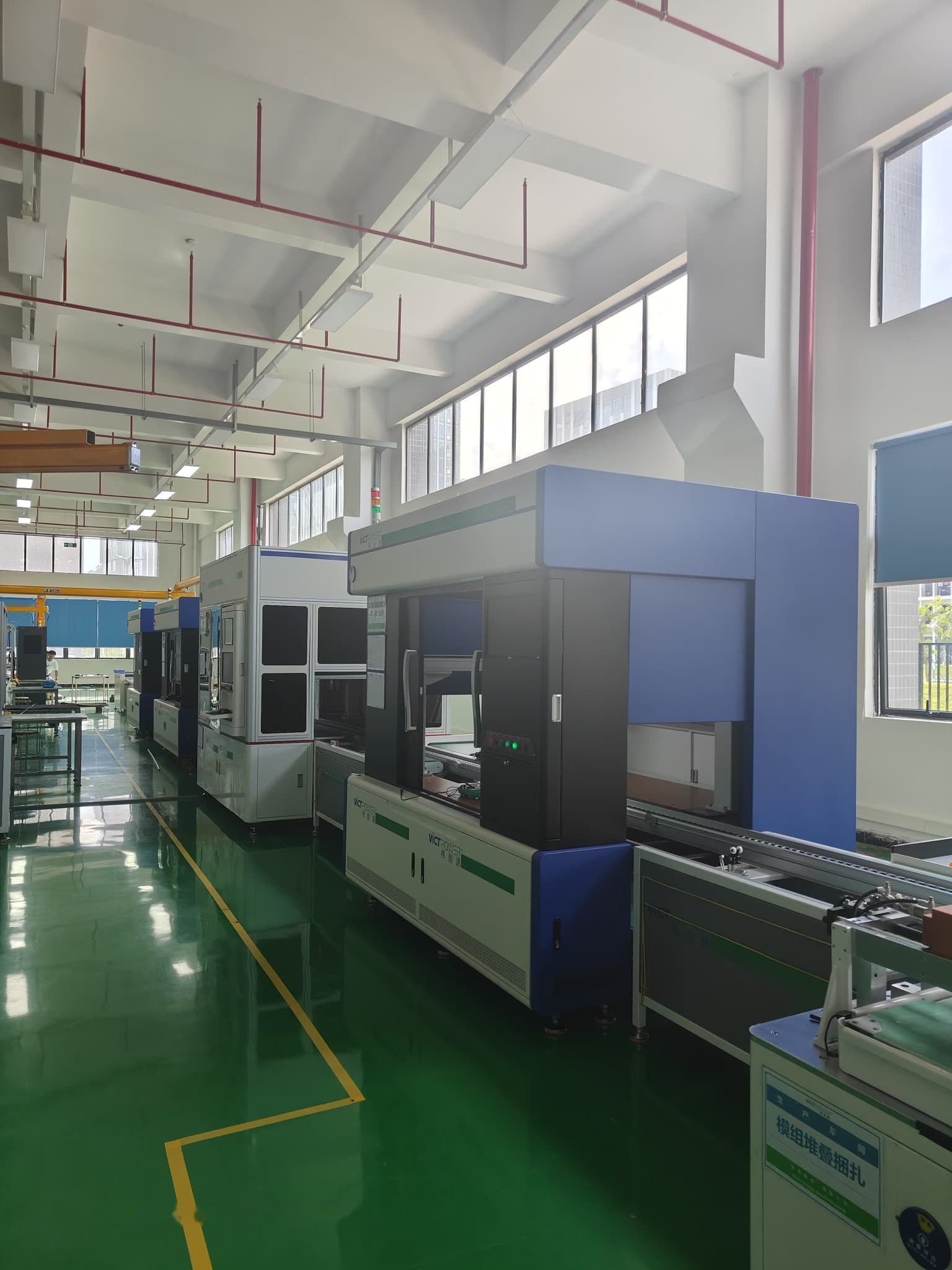 自动化设备车间现场图